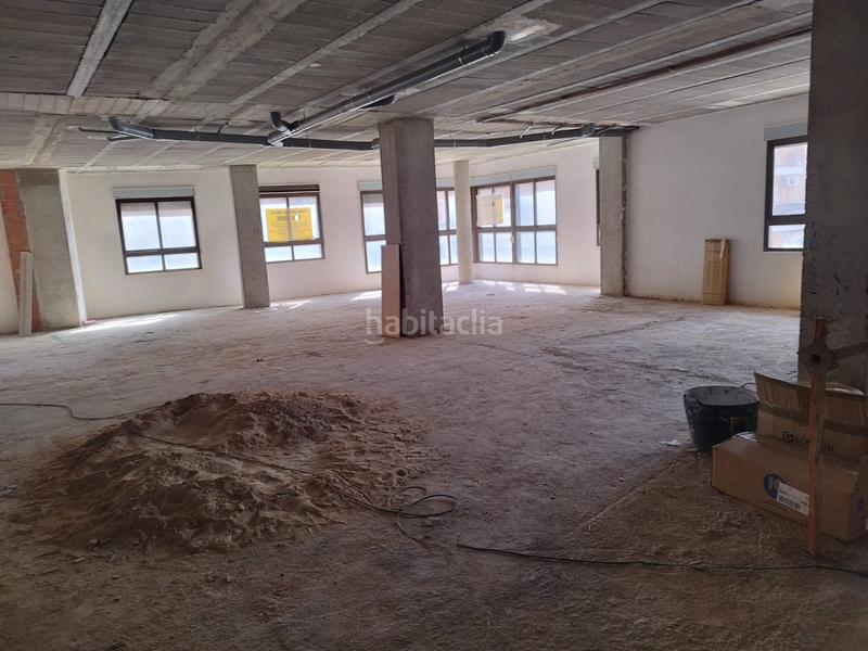 Foto 28e2daf5-d70b-4214-9bb7-3a3fe1b29731. Local comercial local en altillo - entresuelo. en Paterna