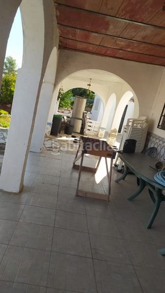 Foto 7b3da939-34b9-4a28-bc13-da6fbf03ed3f. Xalet a Vilamarxant
