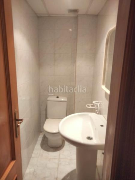 Foto 7c5cfd19-2da9-4836-a296-e4d2a05430a8. Rent business premise in El Castell Burjassot