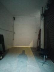 Lloguer Local Comercial a Zona Campus Universitario. Local ideal para negocio o almacén.