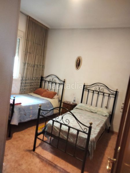 Foto a153d616-d8b3-4718-8345-2c42a20bc757. Casa a Casas Verdes Paterna