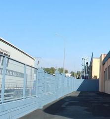 Lloguer Nau industrial a Fuente del Jarro. Nave ubicada en polígono fuente del jarro.  precio negociable.