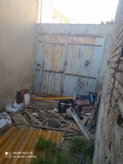Casa a Fuente del Jarro. Casa para reformar ubicada en burjassot.