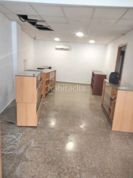 Foto 3473e7a0-2112-4a56-90c3-33a0309d1a93. Local comercial a El Alborgí Paterna