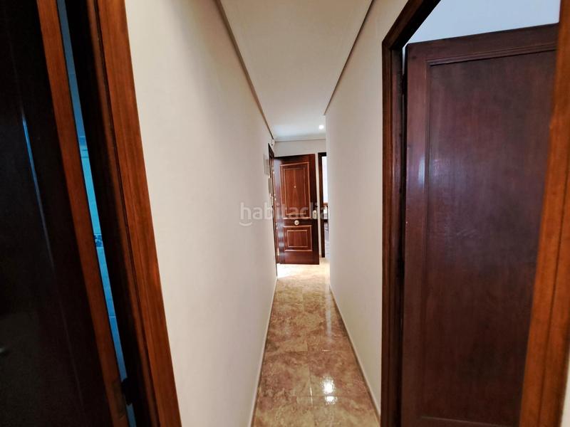 Foto 8358a4ff-ef45-4a2f-9ab5-0fe8c6edbfad. Edificio in Casco Antiguo - Puerto Benidorm