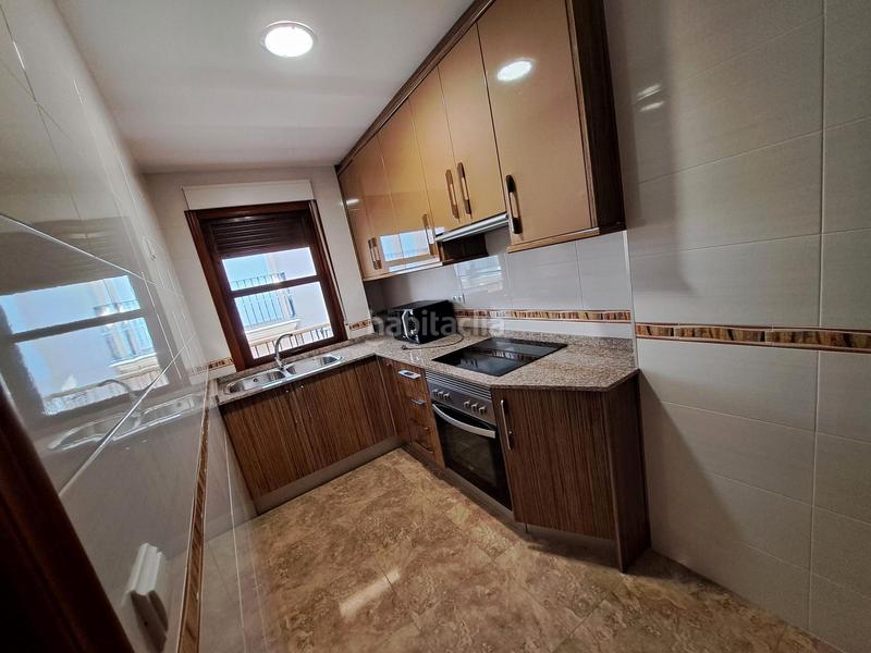 Foto a03e982b-0e3c-4fa1-93fe-0e4fc9732eb5. Edificio in Casco Antiguo - Puerto Benidorm