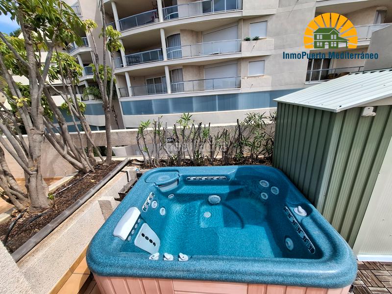 Foto 55092b72-e8ab-45c7-9040-78bb6a4d7b0d. Àtic amb xemeneia calefacció aparcament piscina a Altea