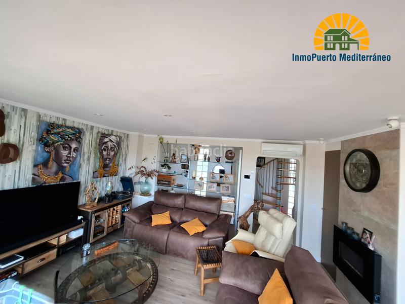 Foto 63650781-c1d0-4f44-bb51-274354298696. Àtic amb xemeneia calefacció aparcament piscina a Altea