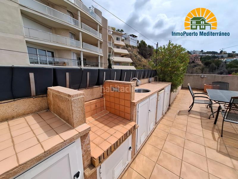 Foto d4ee8784-255a-4b7f-a728-0b9137f4039f. Àtic amb xemeneia calefacció aparcament piscina a Altea