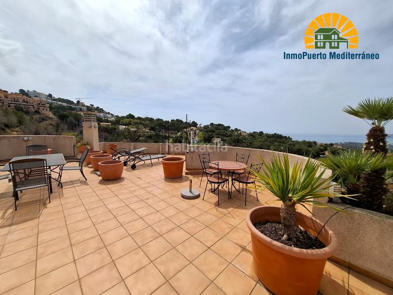 Foto f106df05-3e26-4a08-9132-02d6ed352949. Àtic amb xemeneia calefacció aparcament piscina a Altea