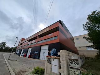 Geschäftsraum in La Nucia Pueblo. En venta locales primera planta zona comercial la nucía