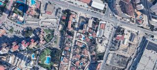 Casa a schiera  Avinguda mimosas. Casa adosada entre la cala y c.c. finestrat