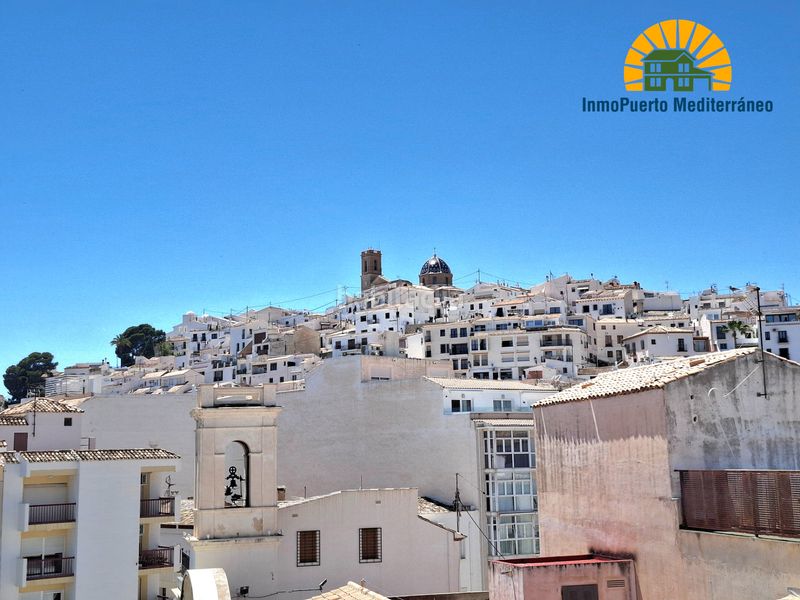 Foto 4fae0cc8-515c-4ea9-99fc-2fce2bd9c78e. Pis amb aparcament a Altea ciudad Altea