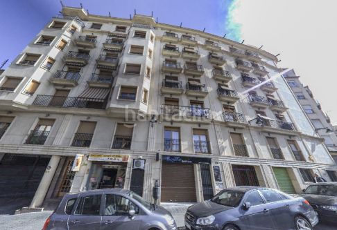Foto c398969b-c472-42c7-950b-2330d448260a. Pis a Centre-Zona Alta Alcoi