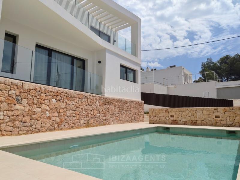 Foto 08bb2877-7790-4e40-a9f1-b03e98b36fd1. Casa in calle abejaruco 2 in Cap Martinet Santa Eulària