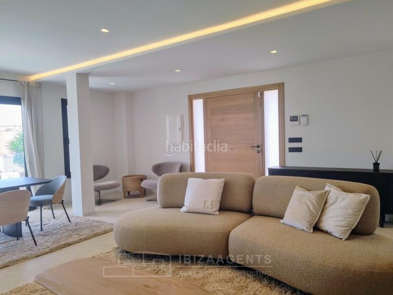 Foto 0ac37874-f354-4661-8a4d-40b81c50f3af. Casa in calle abejaruco 2 in Cap Martinet Santa Eulària