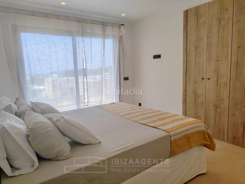 Foto 7cfeb531-cafa-4e94-a459-e7ee26e18e88. Casa in calle abejaruco 2 in Cap Martinet Santa Eulària