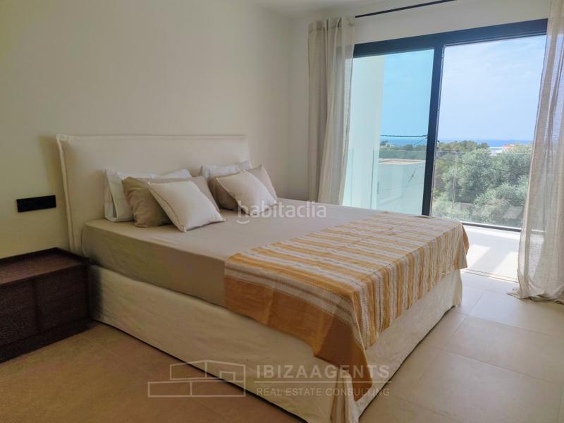 Foto eb0ade27-b096-459f-9fef-f1be2aa8f99e. Casa in calle abejaruco 2 in Cap Martinet Santa Eulària