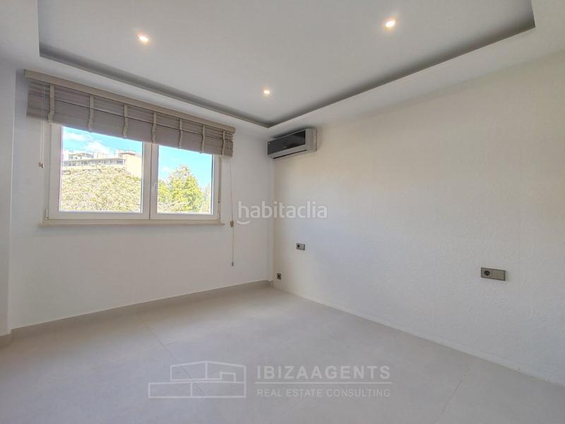 Foto c222720d-27c7-4cee-b624-cb380078c187. Piccolo appartamento in Marina Botafoc-Talamanca Ibiza