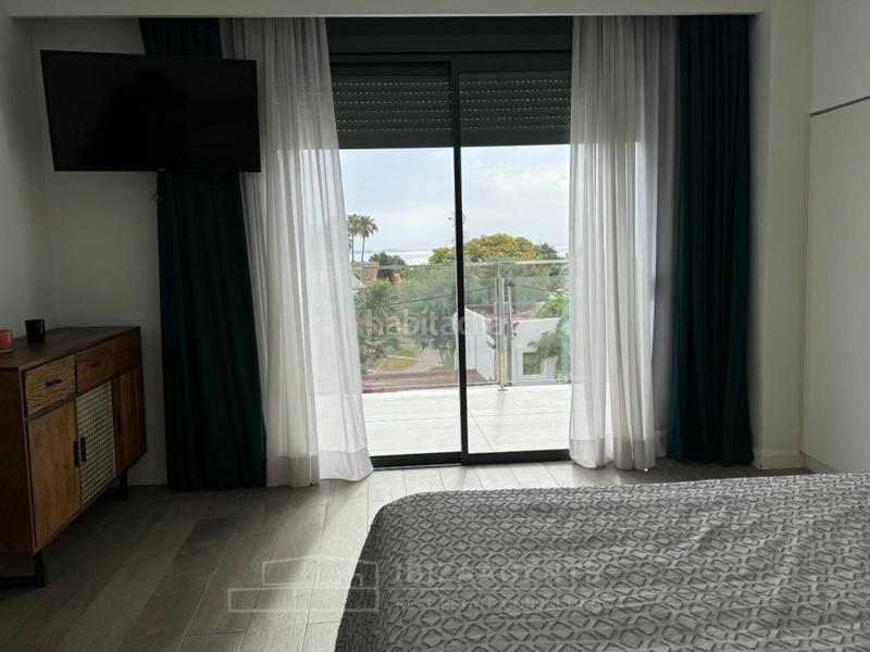 Foto 1199486a-ff68-4a9c-9b57-27be37740a9a. Apartamento ático de lujo en siesta, santa eulalia en Santa Eulària