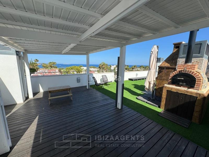 Foto 73ddd323-e84d-41d2-b408-3b5f78031ccb. Apartamento ático de lujo en siesta, santa eulalia en Santa Eulària