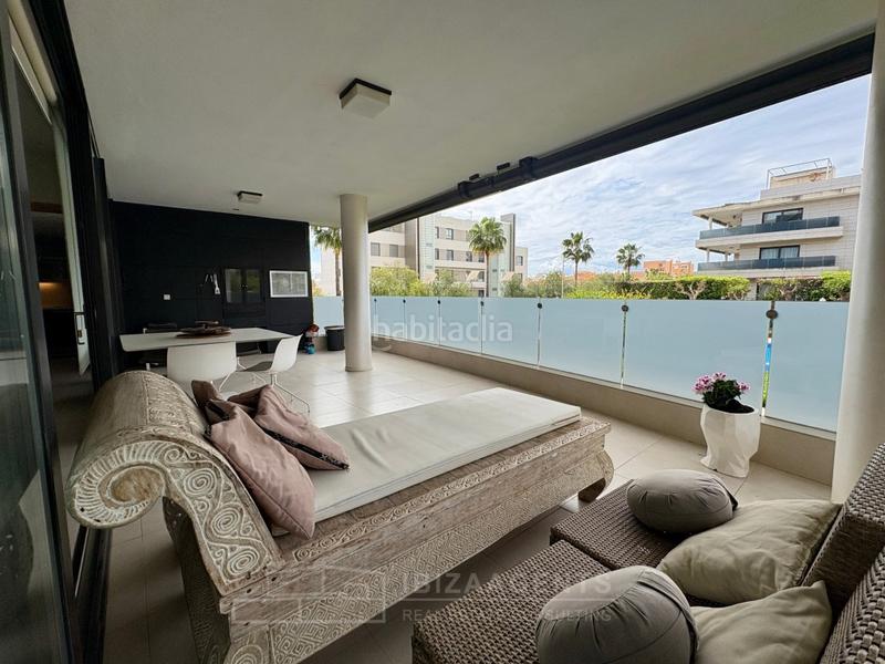 Foto bc33b339-5f98-4573-ba43-24c4972b53bb. Appartamento con parcheggio in S´Eixample-Can Misses Ibiza