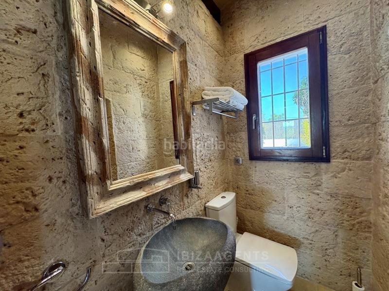 Foto cf20b601-0358-41cd-8461-d1bcd92c19d8. Location maison avec piscine dans Puig d´en Valls Santa Eulària