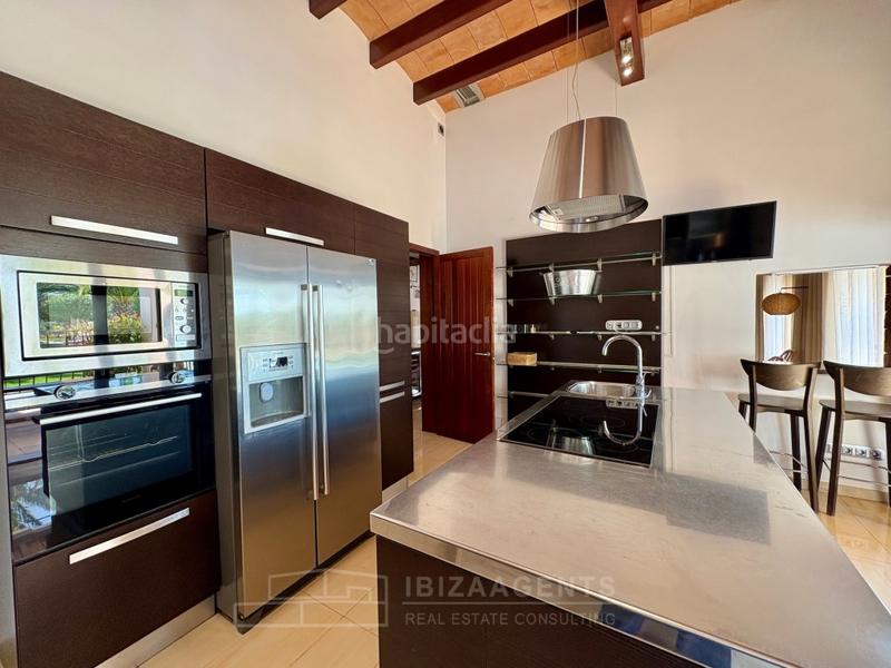 Foto 42b1427d-d823-4dc8-8dc7-a53a9965bbd2. Rent house with pool in Puig d´en Valls Santa Eulària