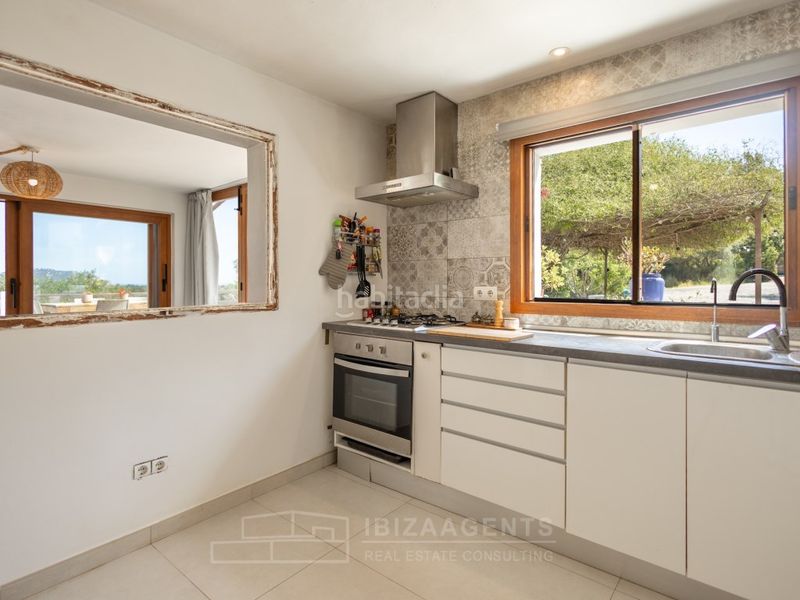 Foto 8de0d1d8-dbf6-45b4-9845-cb12985a3cc4. Casa amb aparcament a Sant Carles Santa Eulària