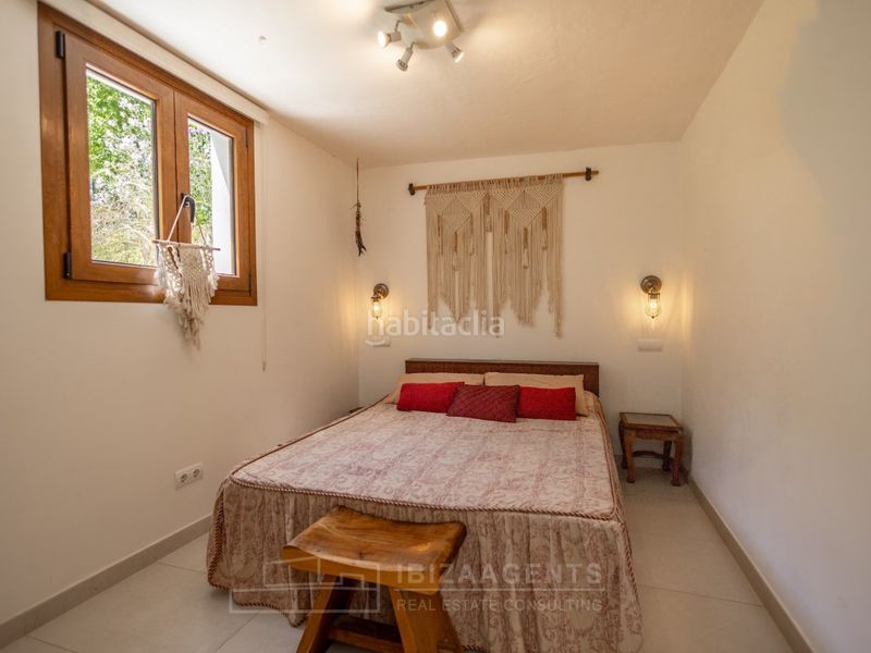 Foto b341139d-7a2f-4aca-ab01-3763302f59af. Casa amb aparcament a Sant Carles Santa Eulària