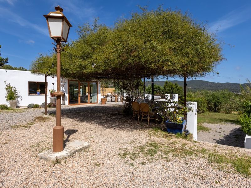 Foto f3526125-9cea-437e-a098-c0fce6481125. Casa amb aparcament a Sant Carles Santa Eulària