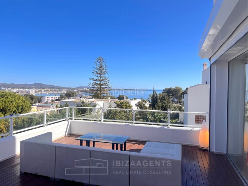 Foto 19be5f93-474d-4c78-bb46-cb55a5068e8e. Casa amb aparcament piscina a Santa Eulària des riu Santa Eulària