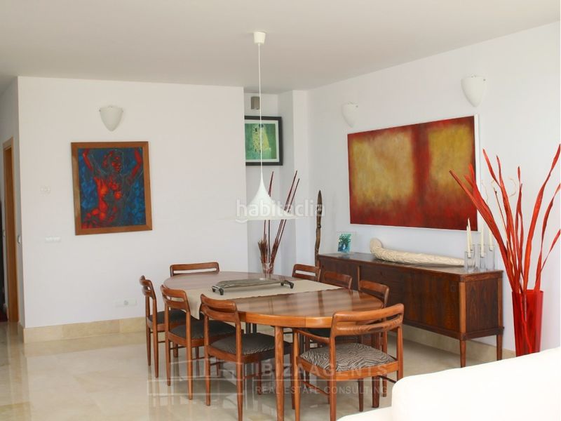 Foto e49f9f55-6d10-4e6a-8dc1-42f6149689ad. Casa amb aparcament piscina a Santa Eulària des riu Santa Eulària