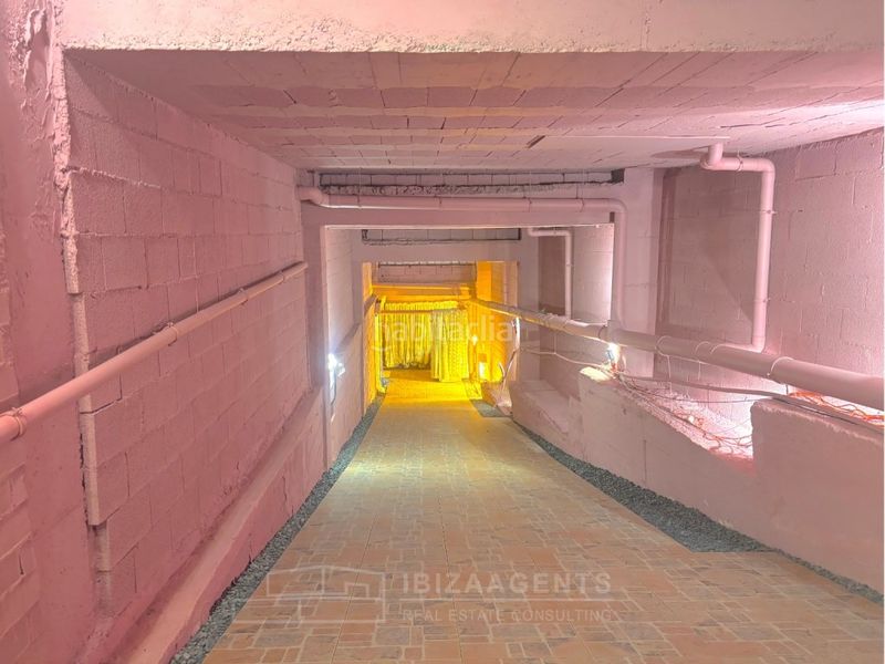 Foto ed148de5-3f7b-4a00-a950-7a415ee78a2e. Casa amb aparcament piscina a Santa Eulària des riu Santa Eulària