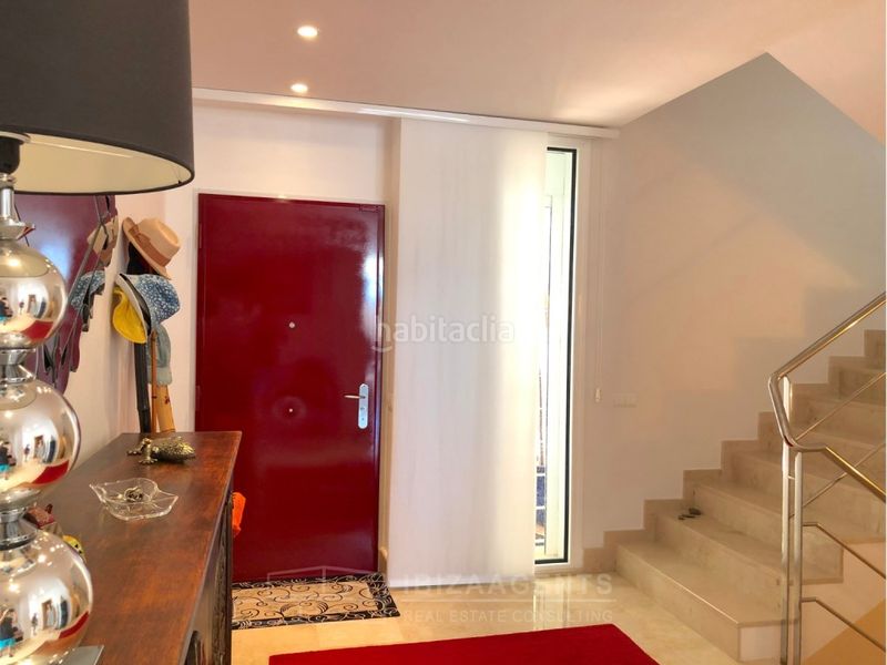 Foto efe171b3-9e9d-4ddb-91cb-9561d6319101. Casa amb aparcament piscina a Santa Eulària des riu Santa Eulària