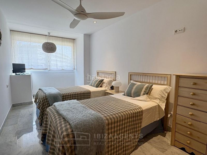 Foto 80417102-ec7d-4f78-b852-c6de923beba0. Lloguer apartament amb aparcament piscina a Marina Botafoc-Talamanca Ibiza