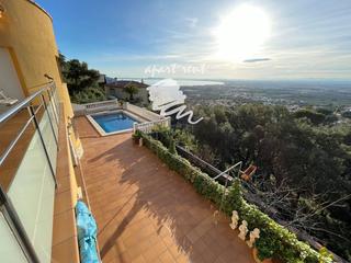 Haus  Alacant. Mas fumats villa con vista al mar y piscina