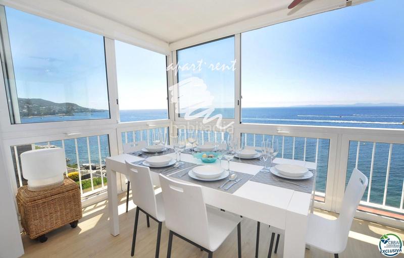 Foto 33afab86-eb9b-4196-912d-ea7092b7d5a6. Piso el far apartamento en 1 línea de mar y licencia turística en Roses