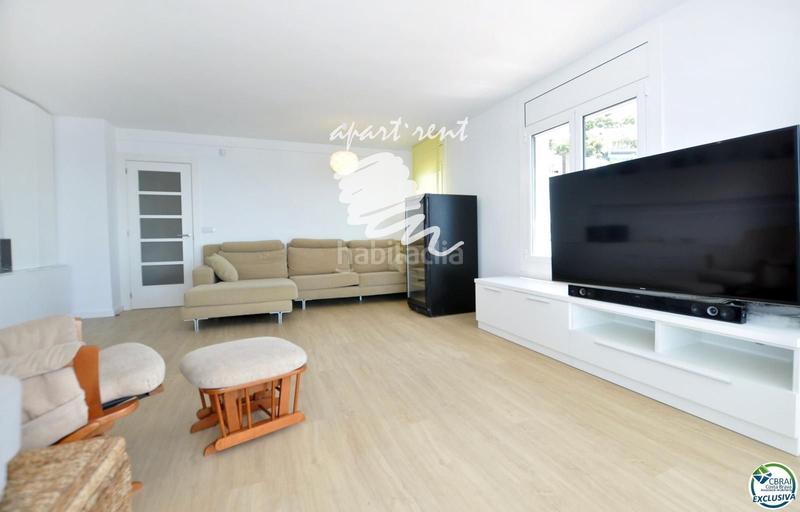 Foto 452ff847-cb68-4ccc-81c6-ac11051761d9. Piso el far apartamento en 1 línea de mar y licencia turística en Roses