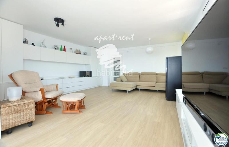 Foto 7a12b0ca-0701-4414-a4e3-493a102a350e. Piso el far apartamento en 1 línea de mar y licencia turística en Roses