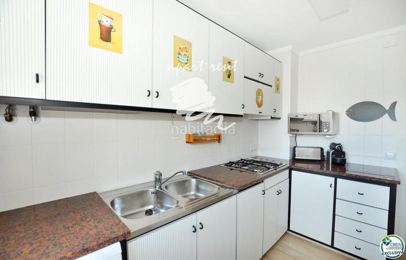 Foto ac8af412-f624-48ed-a3df-1748ca1e3c82. Piso el far apartamento en 1 línea de mar y licencia turística en Roses