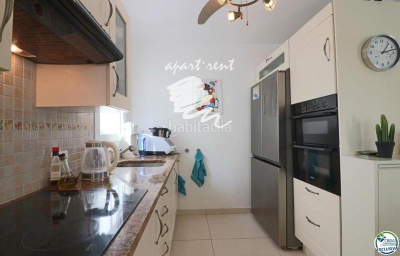 Foto 470779e6-3698-4460-a699-07f1d1b85a38. Casa norfeu amplia villa al canal con amarre de 12 m, con apartamento invitados en Empuriabrava