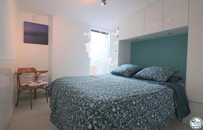 Foto 4a9a81a1-eabb-4424-8c71-a04e0b79381a. Casa norfeu amplia villa al canal con amarre de 12 m, con apartamento invitados en Empuriabrava