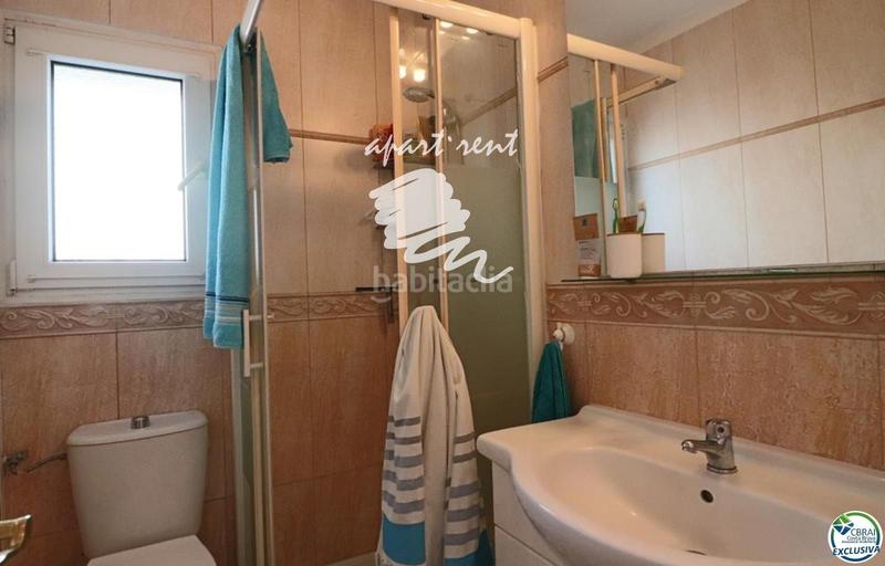 Foto 69075b6e-7e0d-4b2b-81e8-58d88d0ebca0. Casa norfeu amplia villa al canal con amarre de 12 m, con apartamento invitados en Empuriabrava