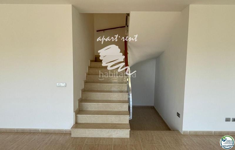 Foto 8a5aa406-4c3c-49f1-b9c9-de048413e339. Casa la muntanyeta impresionante villa con ascensor en parcela de 608 m2 con piscina y vistas al mar en Roses