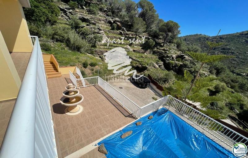 Foto a06e04be-ca8f-488d-b20e-23f5984570dc. Casa la muntanyeta impresionante villa con ascensor en parcela de 608 m2 con piscina y vistas al mar en Roses