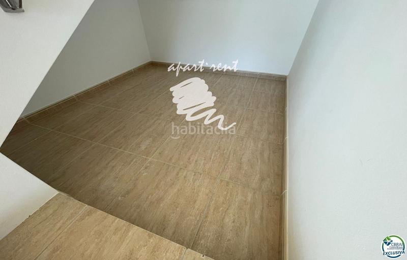 Foto ecfd188e-158a-4c7a-a1b3-159679f9ca7c. Casa la muntanyeta impresionante villa con ascensor en parcela de 608 m2 con piscina y vistas al mar en Roses