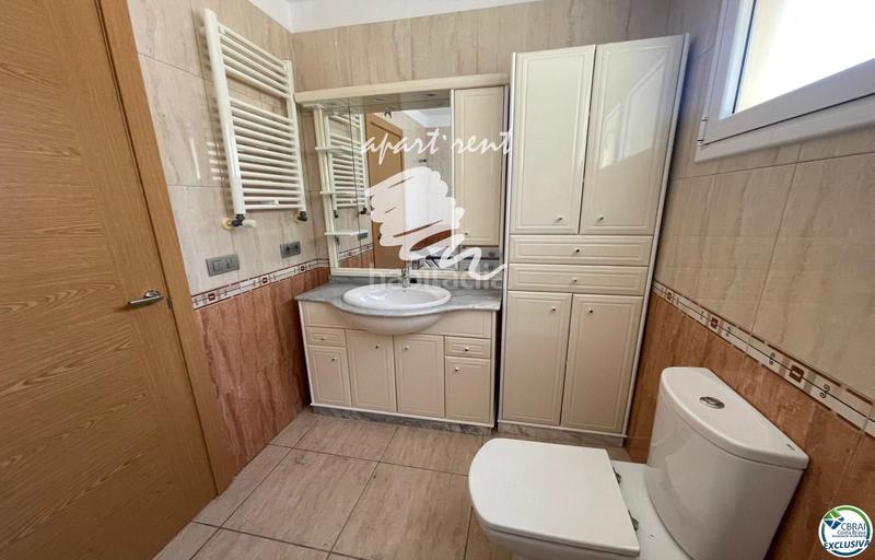 Foto f47cf400-c6a1-4d7e-88c4-4ef043aafda3. Casa la muntanyeta impresionante villa con ascensor en parcela de 608 m2 con piscina y vistas al mar en Roses