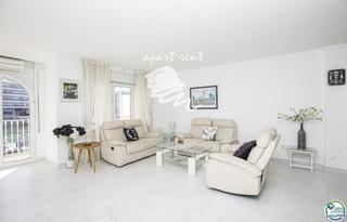 Pis  Caballito de mar. Caballito de mar precioso apartamento  reformado  con magníficas