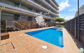 Pis  Joanot martorell. Salatar apartamento con vista parcial al mar, gran terraza y apa
